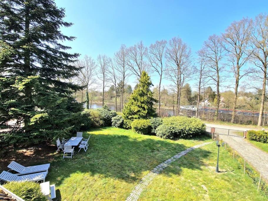 Gemuetliche Wohnung Direkt Am Kuestenkanal! Wardenburg Eksteriør bilde