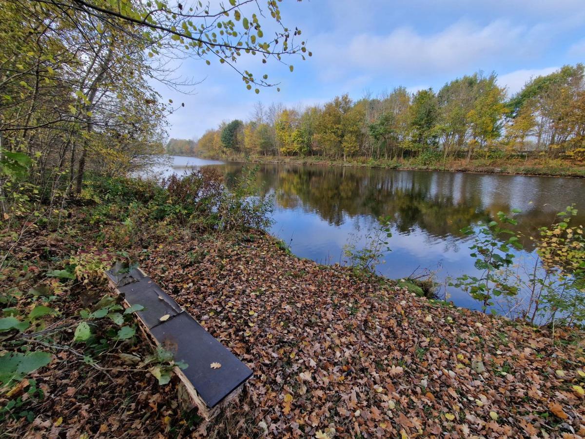 Gemuetliche Wohnung Direkt Am Kuestenkanal! Wardenburg Eksteriør bilde