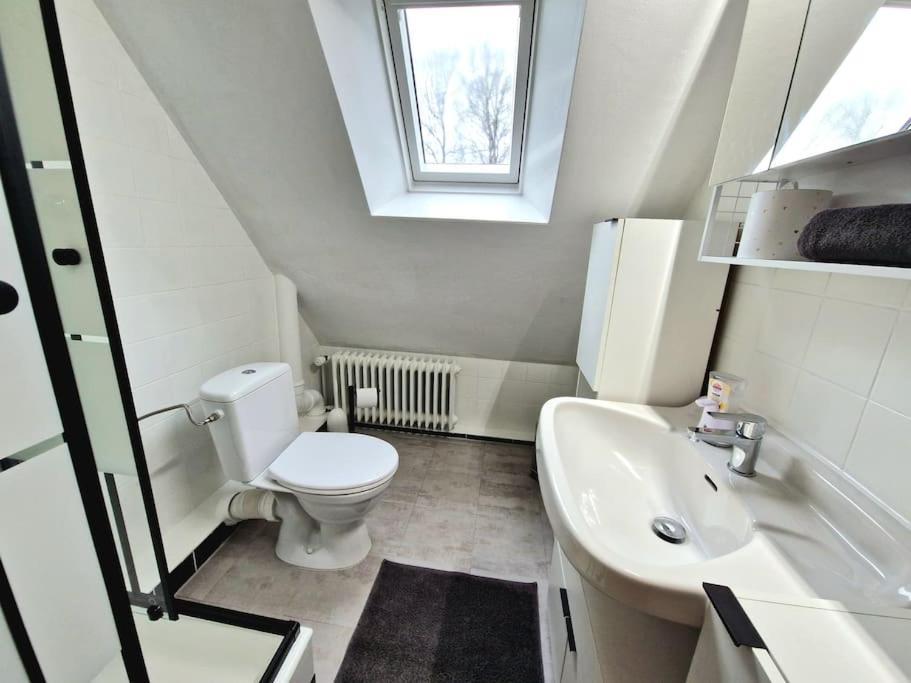 Gemuetliche Wohnung Direkt Am Kuestenkanal! Wardenburg Eksteriør bilde